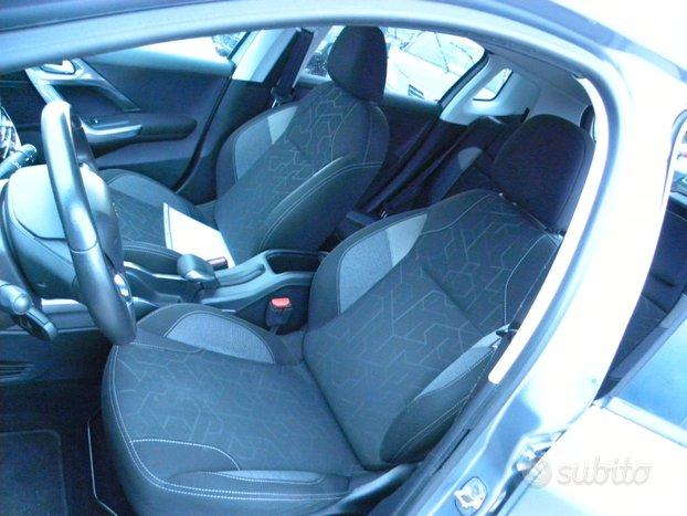 PEUGEOT 2008 1.6 BLUE Hdi NEO PATENTATI NAVI CLIMA CERCHI CRUISE CONTROL MULTIFUNZIONE