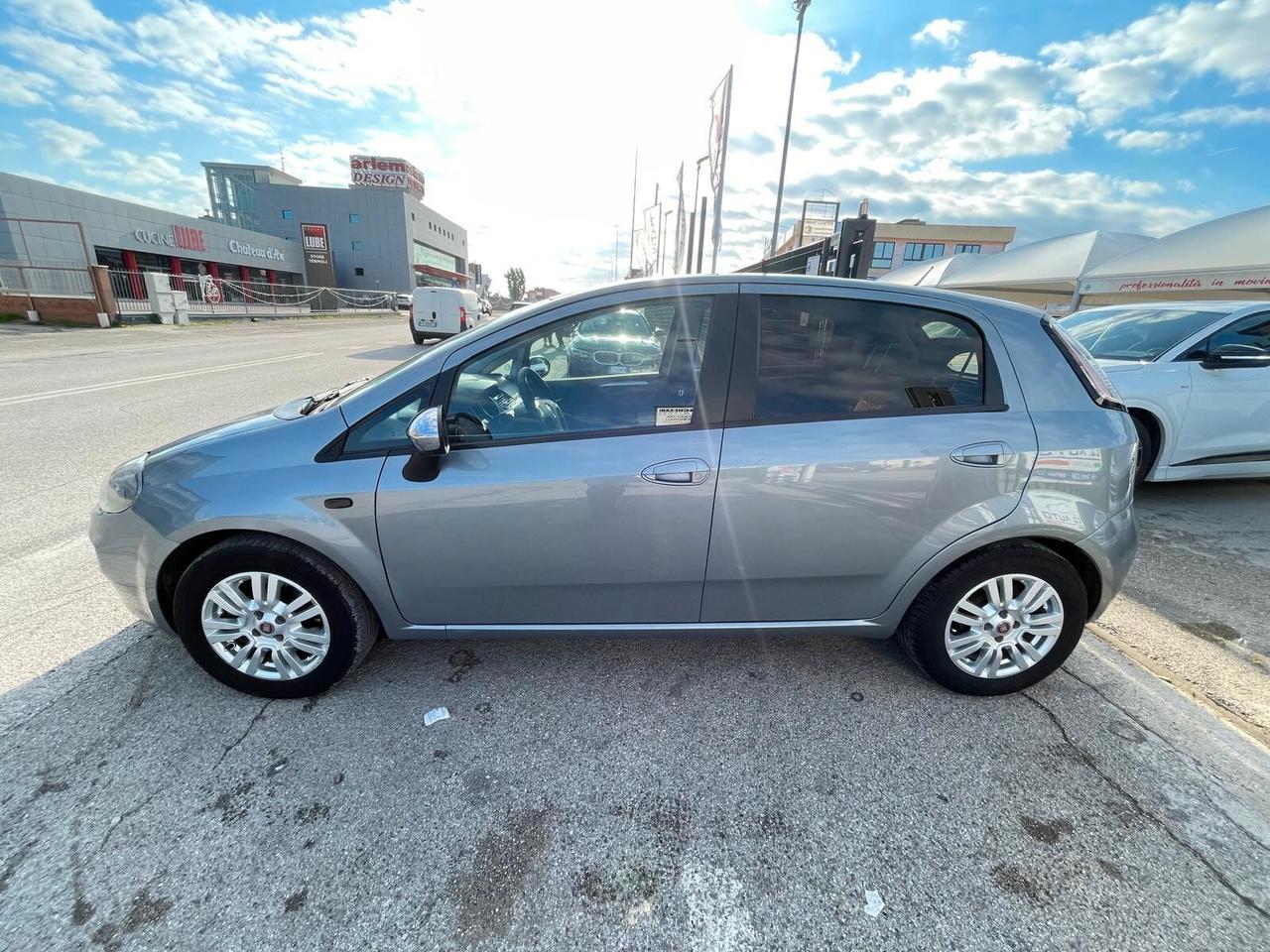 Fiat Punto 1.3 MJT II S&S 95 CV 3 porte Lounge