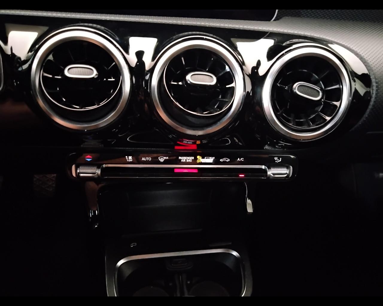 Mercedes-Benz Classe A - W177 2018 - A 180 Sport