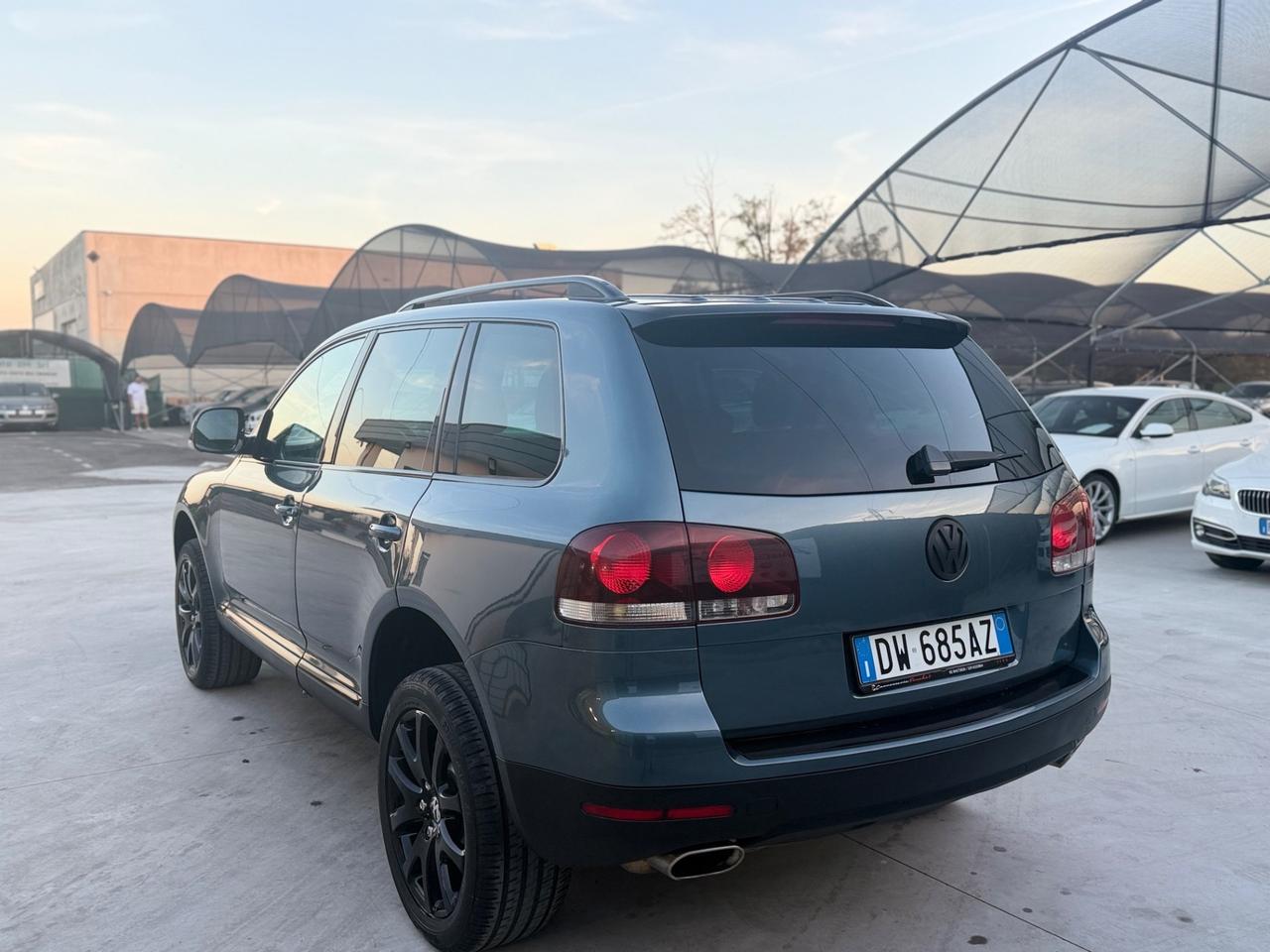 Volkswagen Touareg 3.0/240CV V6 TDI DPF tip. Executive