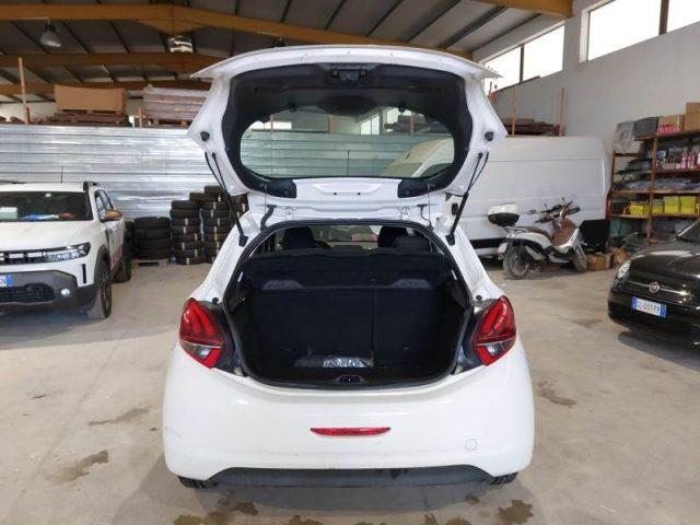 PEUGEOT 208 POCHI KM! 1.5 BlueHDi 100 S&S 5 porte Active