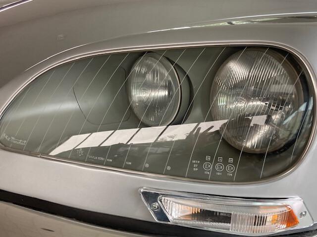 Citroen DS 21 Pallas cambio semiautomatico anno 1968 "cruscotto ad onda bicolore"