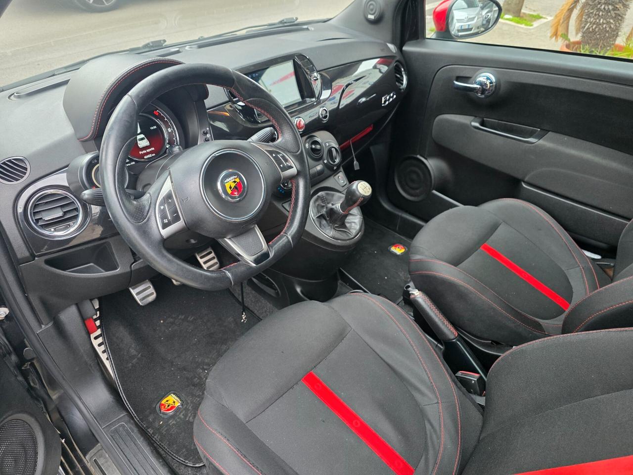 Abarth 500 1.4 Turbo T-Jet 135cv