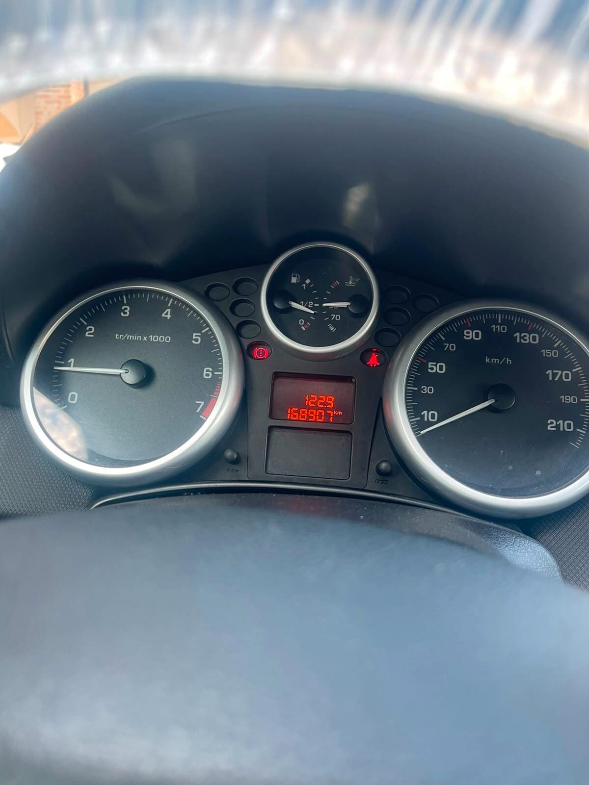 Peugeot 207 1.4 8V 75CV SW Energie ECO GPL