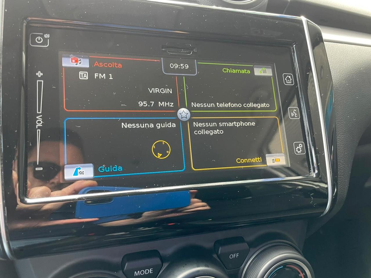 Suzuki Swift 1.2 Hybrid Top
