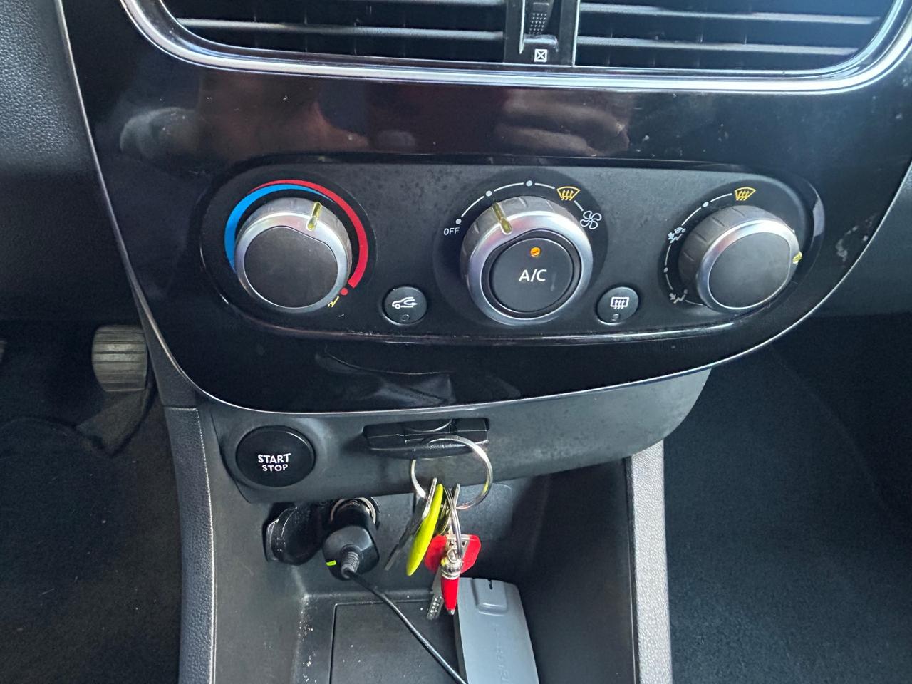 Renault Clio TCe 12V 75 CV 5 porte Life