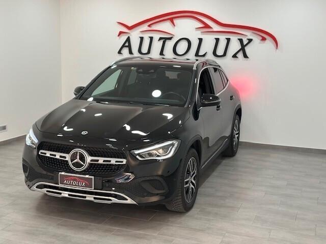 MERCEDES GLA 200 d Autom Premium FULL OPT.