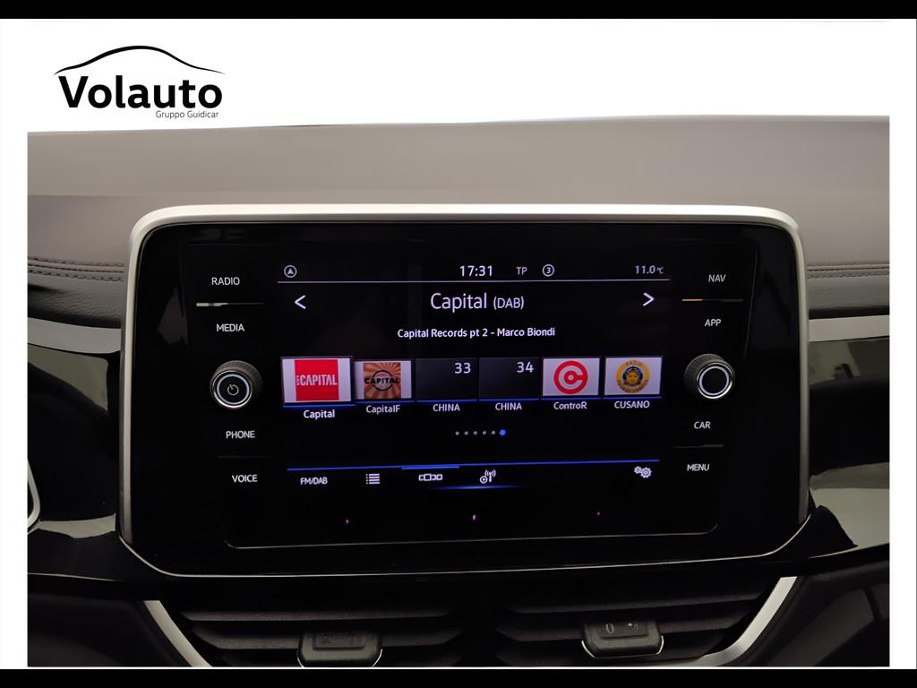 VOLKSWAGEN T-Roc 2022 - T-Roc 1.5 tsi R-Line dsg