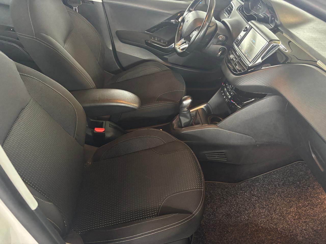 Peugeot 208 1.2 PureTech 82CV Allure NEOPATENTATO