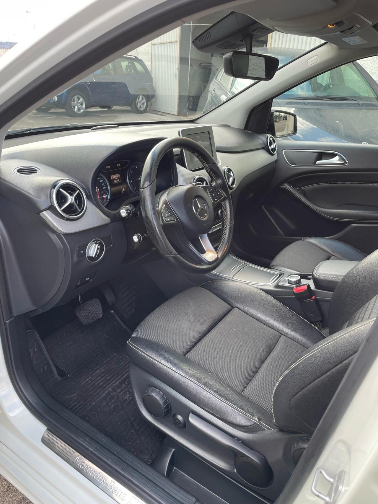 Mercedes-benz B