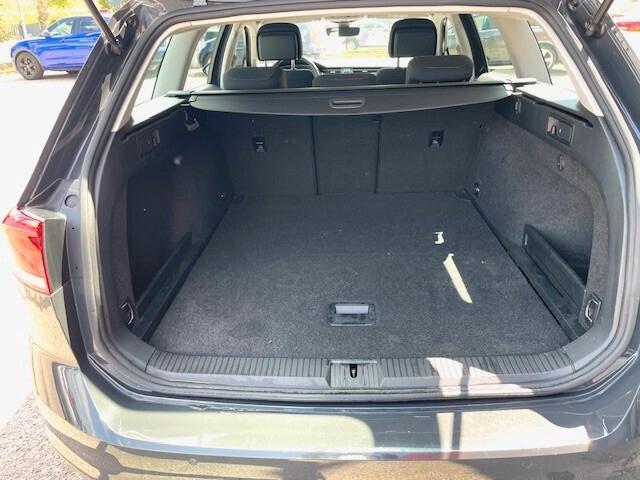 Volkswagen Passat Variant 2.0 TDI SCR 122 CV EVO DSG Business