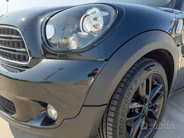 MINI COUNTRYMAN COOPER 1.6 D 110CV