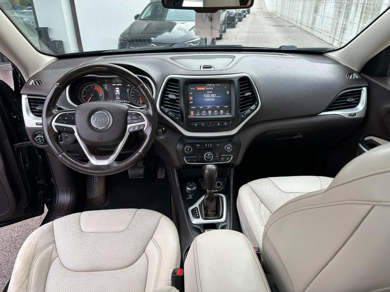 Jeep Cherokee 2.2 mjt II Overland 4wd active drive I 200cv auto