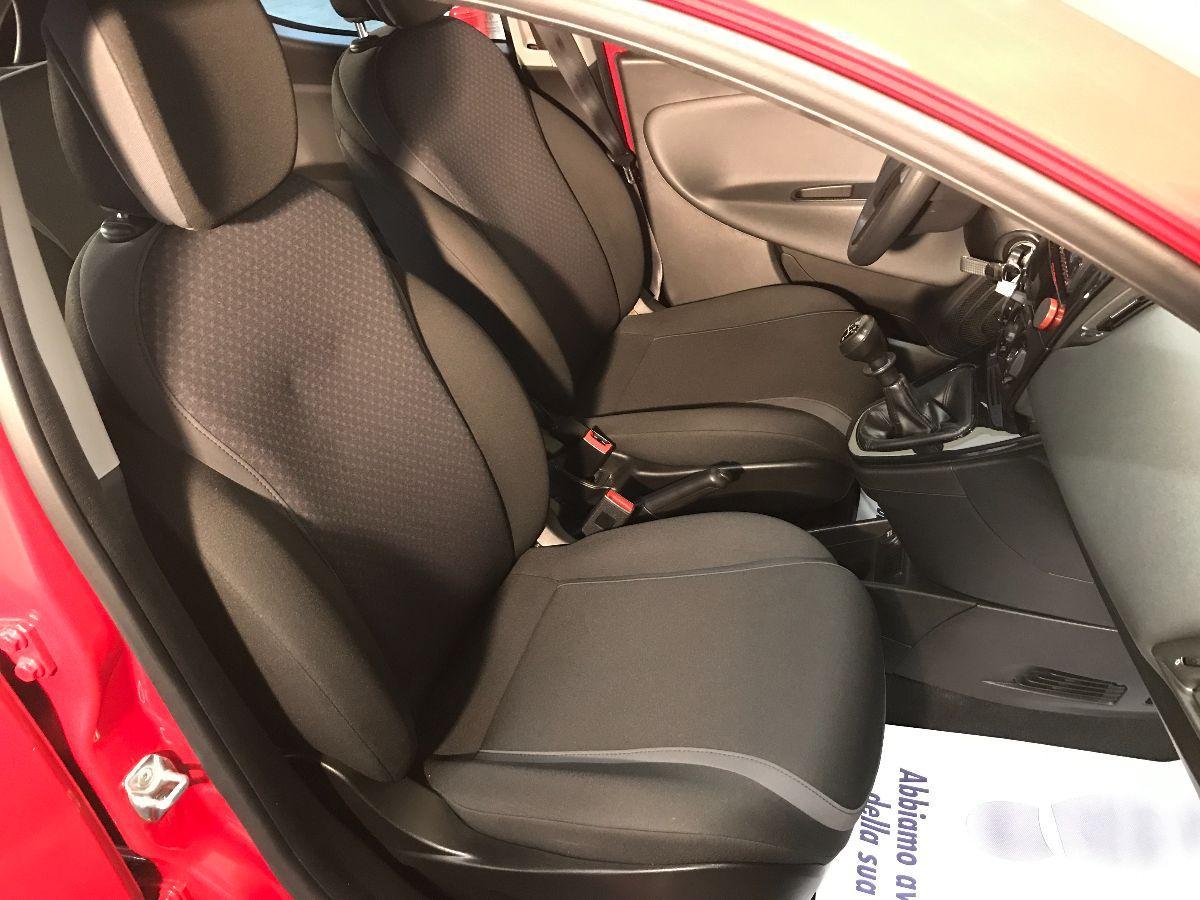 LANCIA Ypsilon 1.2 69 CV 5p. Silver