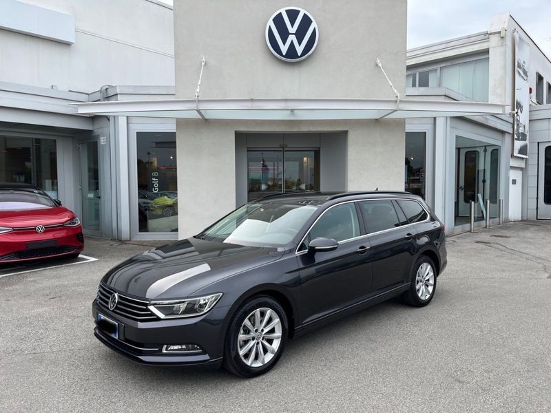 Volkswagen Passat VIII Variant 2.0 tdi Business 150cv dsg 7m