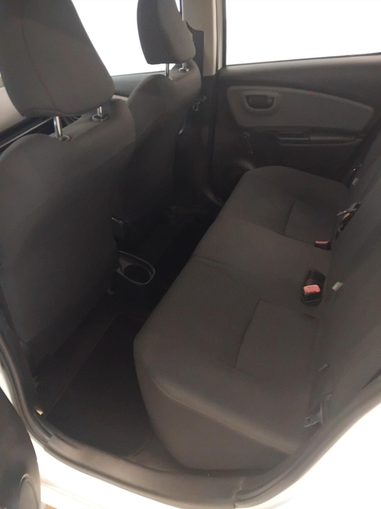 Toyota Yaris 1000 lounge