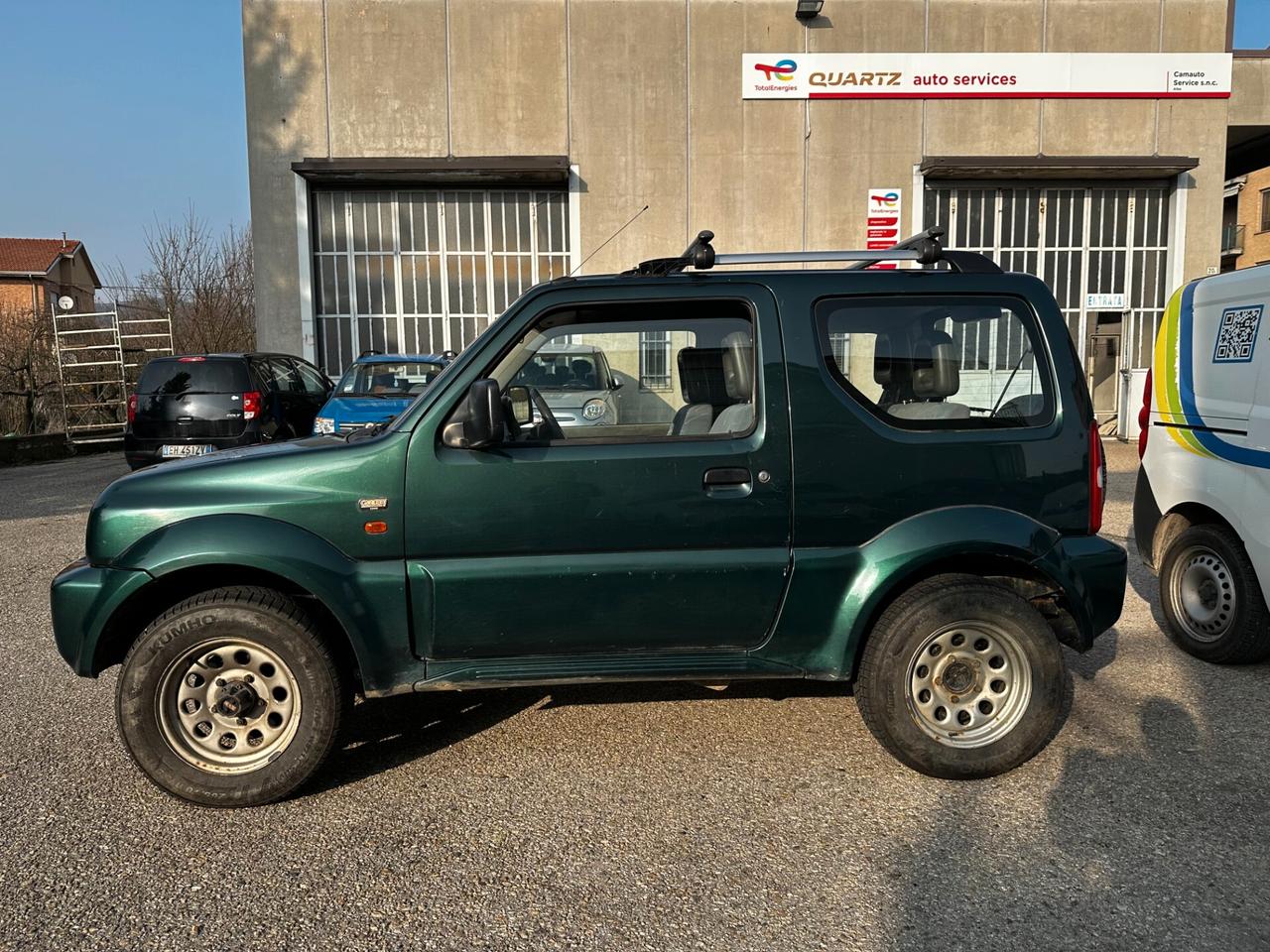 Suzuki Jimny 1.3i 16V cat 4WD JLX "NEOPATENTATI"