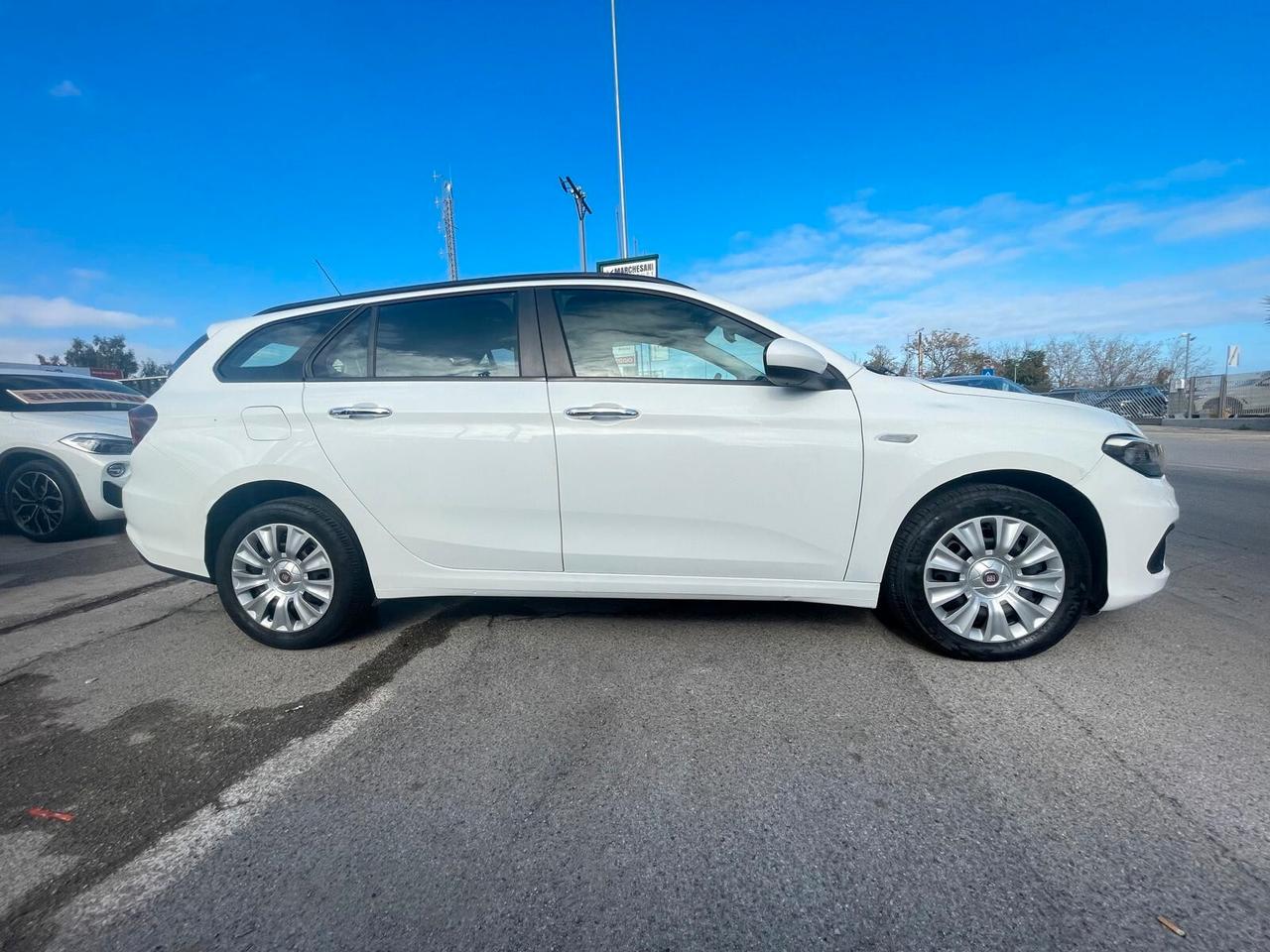 Fiat Tipo 1.6 Mjt S&S SW Lounge