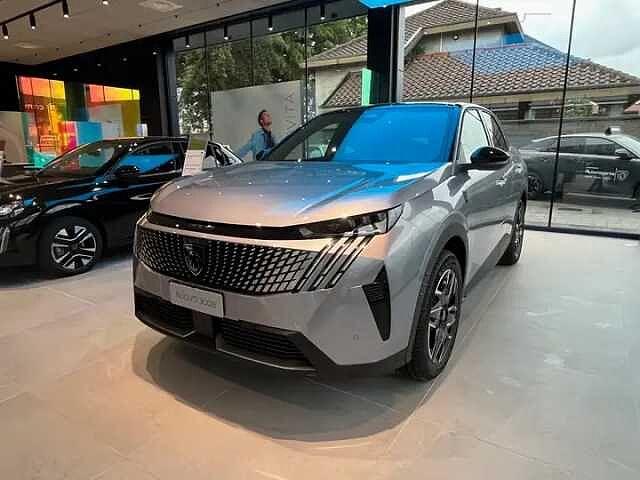 Peugeot 3008 MHEV 1.2 Hybrid 136cv e-DCS6 GT Pronta Consegna