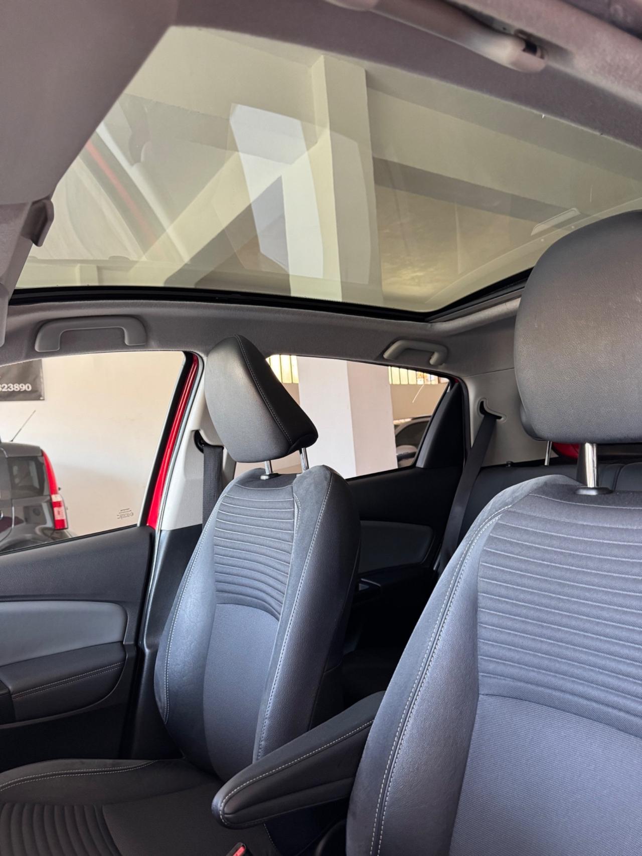 Toyota Yaris 1.4 D-4D 5 porte Lounge