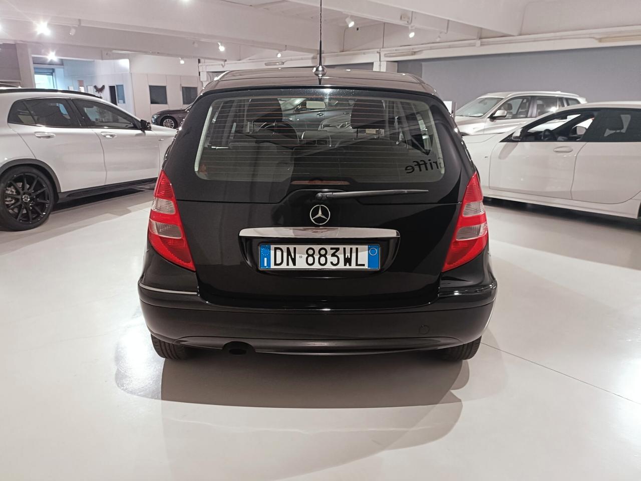 Mercedes-benz A 150 Elegance automatic