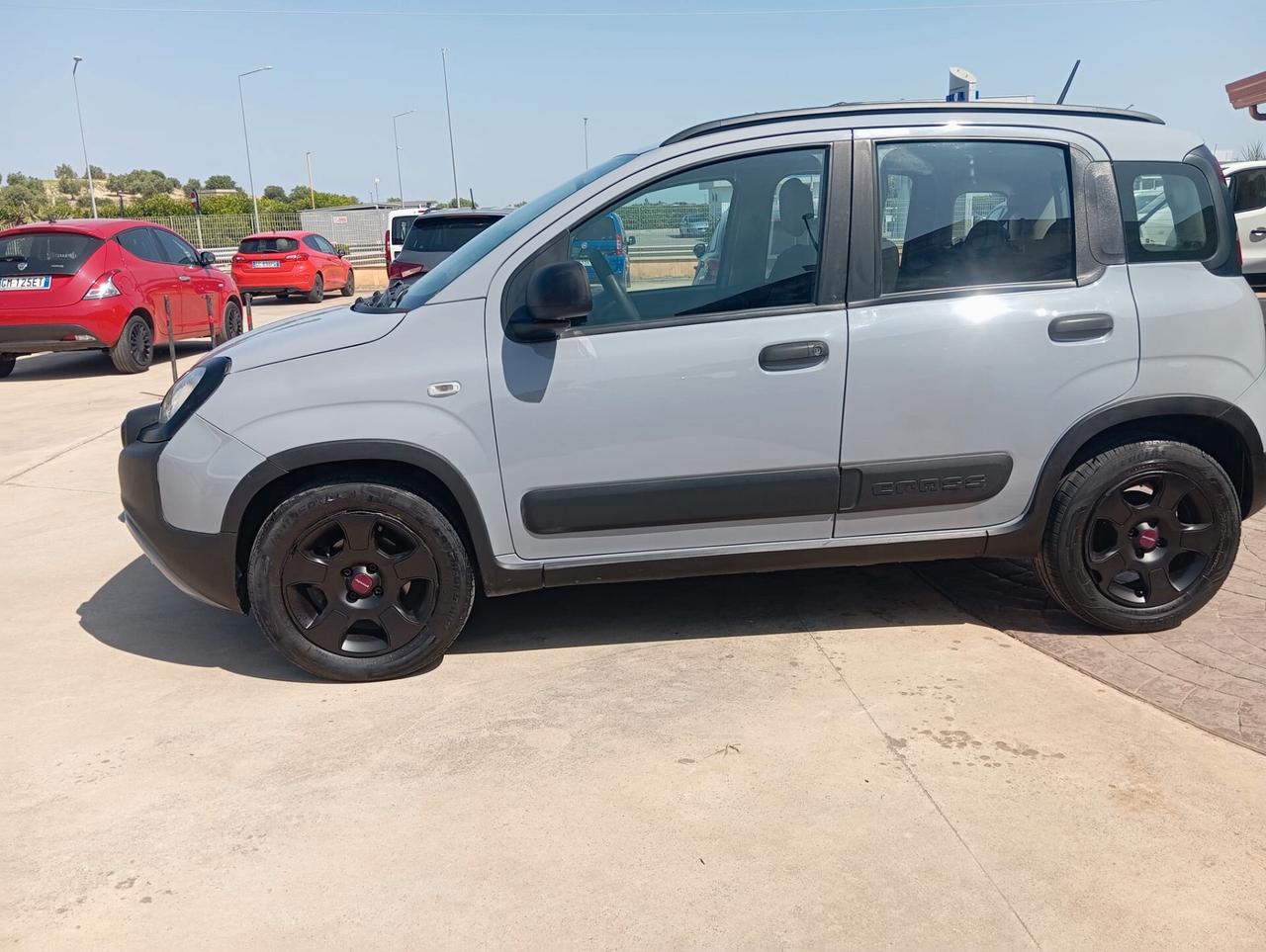 Fiat Panda 1.0 FireFly S&S Hybrid City Cross