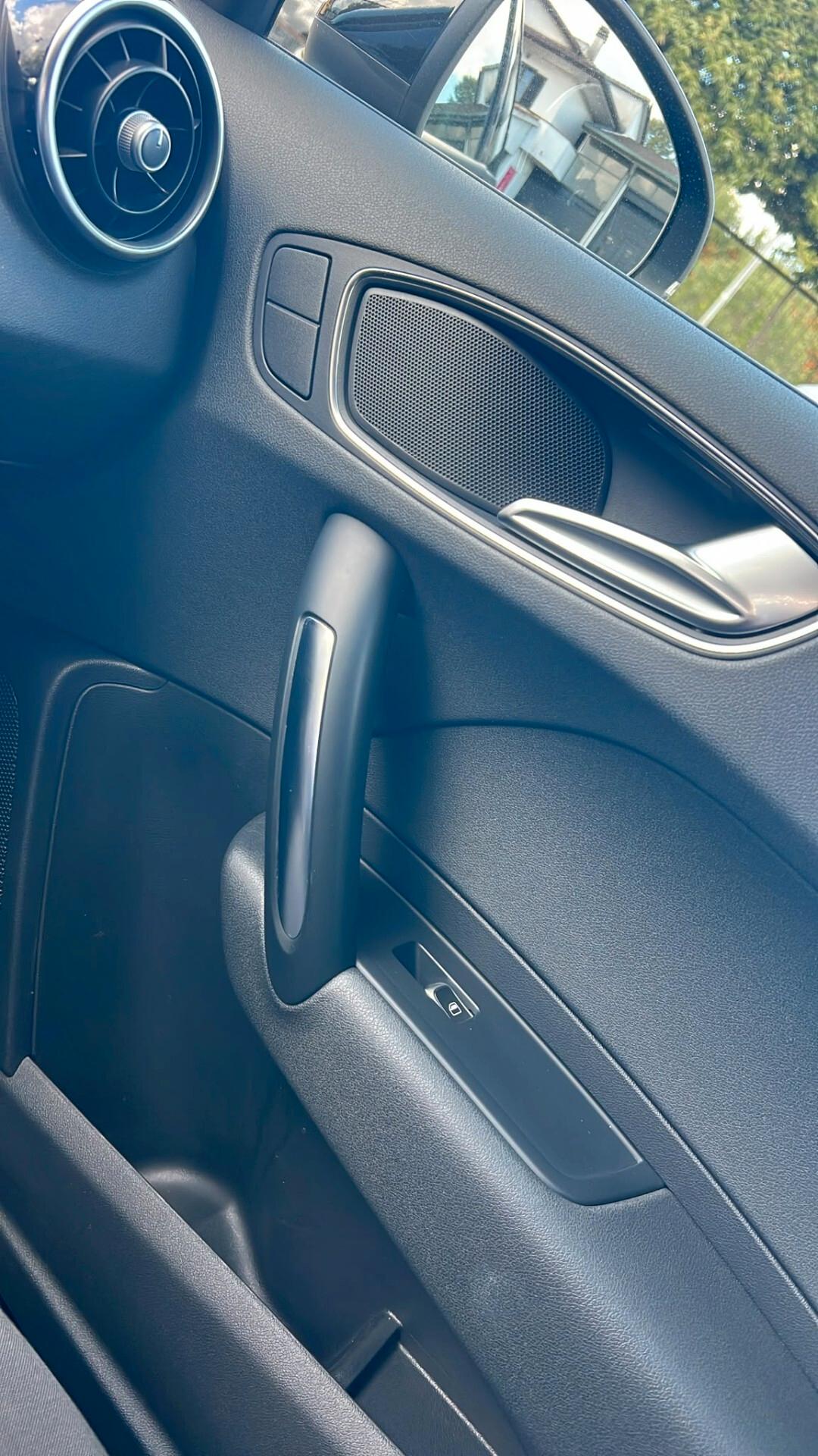 Audi A1 SPB 1.4 TDI ultra S-LINE neopatentati