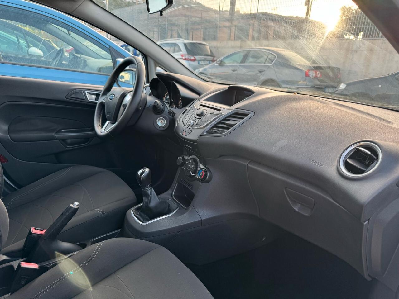 Ford Fiesta 1.5 TDCi 75CV 5 porte Titanium