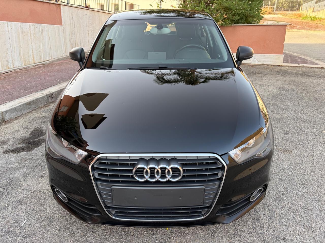 Audi A1 1.2 TFSI Ambition s-line