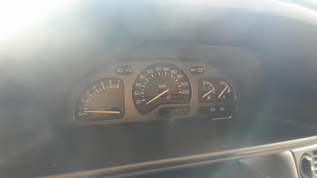 Ford Fiesta 1.1 5 porte Ghia