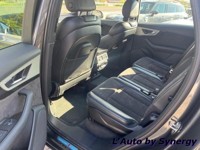 AUDI Q7 3.0 TDI 272 CV quattro tiptronic S Line Plus 7 pos