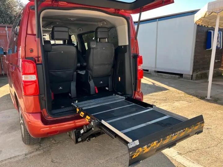 Peugeot Traveller BlueHDi 180 S&S EAT8 Compact Business