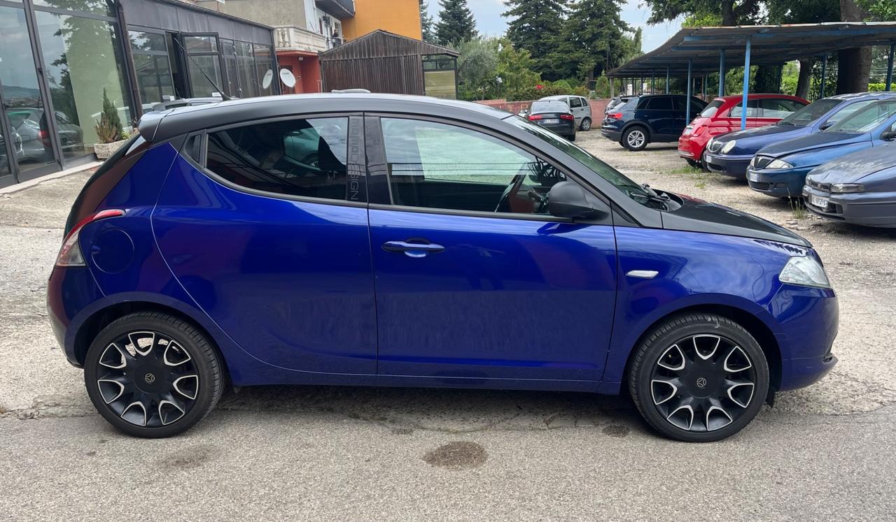 Lancia Ypsilon 1.269CV S Momodesign-solo 45000km-