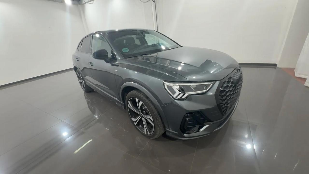 Audi Q3 SPB 35 TDI S tronic Identity Black S-Line