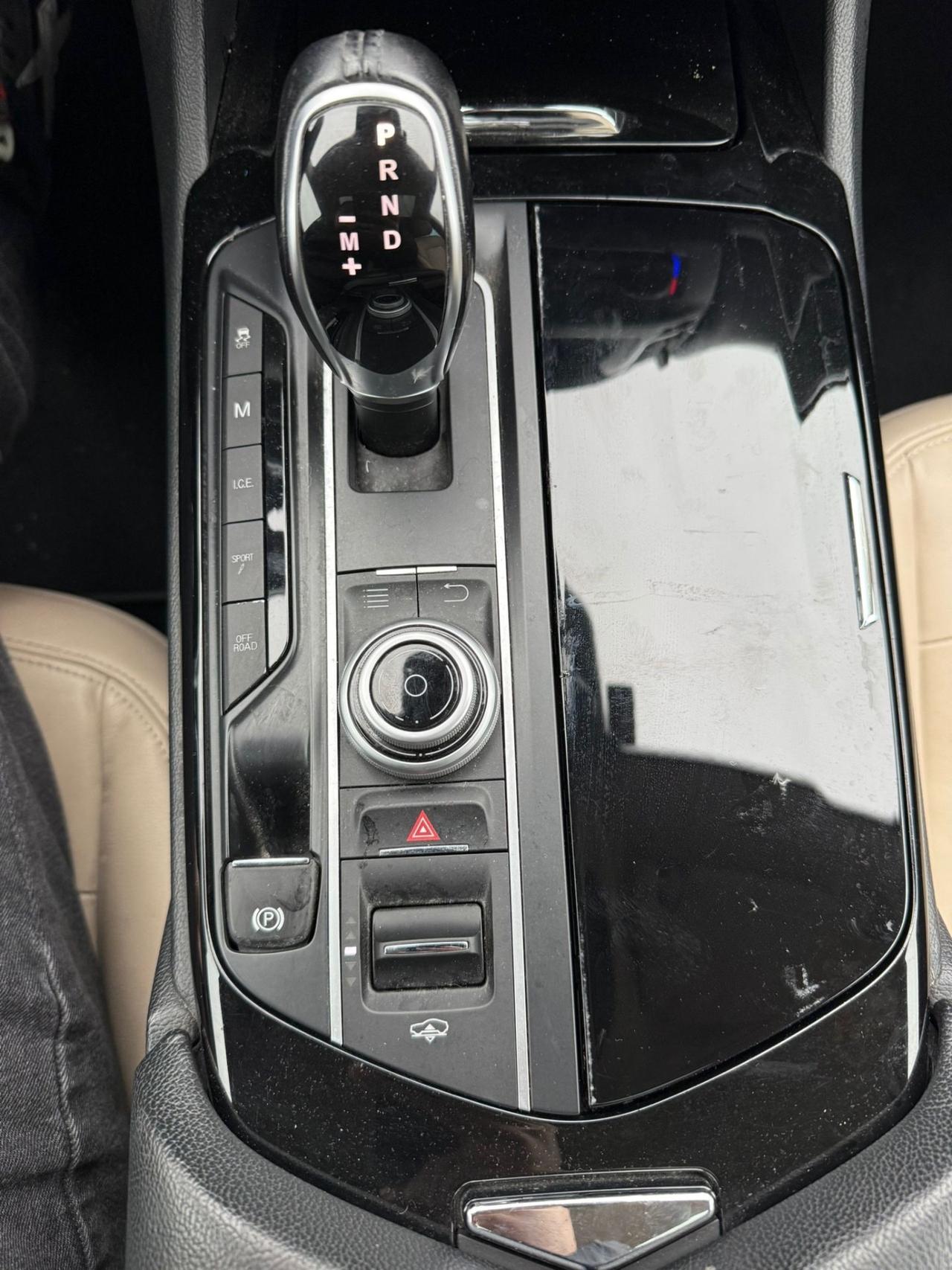 Levante V6 Diesel AWD