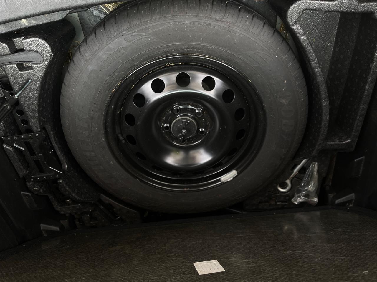 Jeep Renegade 1.6 Mjt 130 CV Longitude