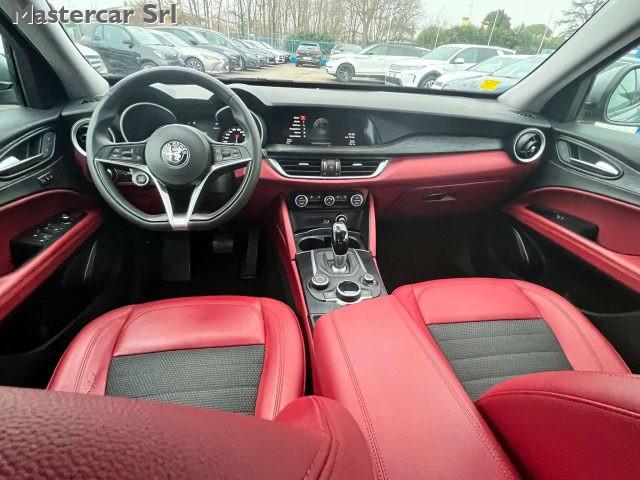 ALFA ROMEO Stelvio Stelvio 2.0 t Super Q4 200cv auto my19 - FZ656JM