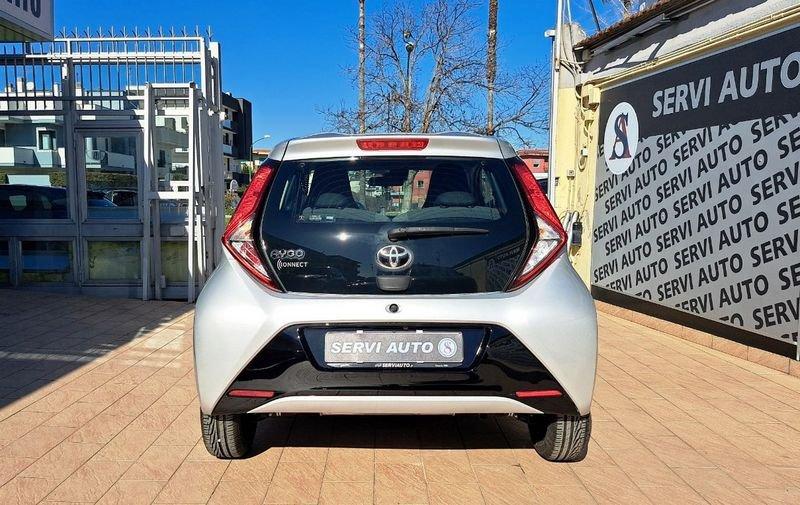 Toyota Aygo Connect 1.0 Vvt-i 72