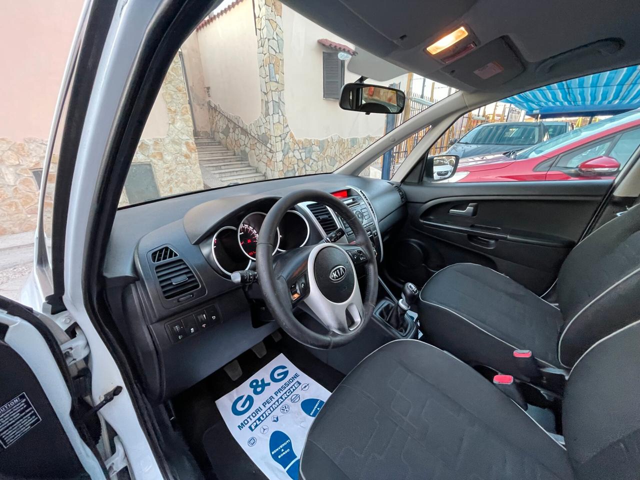 Kia Venga 1.4 CRDi 90CV Cool