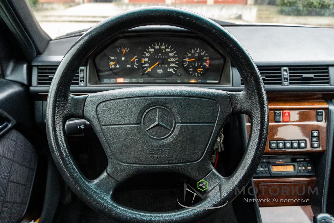 Mercedes E 200 W124 2.0 16v 136CV - ISCRITTA ASI