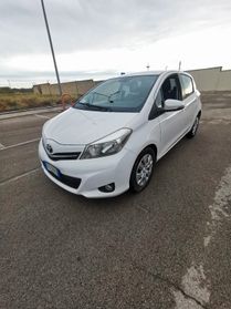 Toyota Yaris 1.4 D-4D 5P. Lounge - 2013
