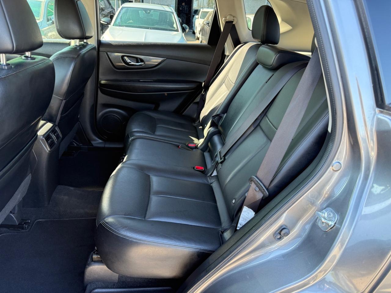 Nissan X-Trail 1.6 130 CV 2WD Tekna