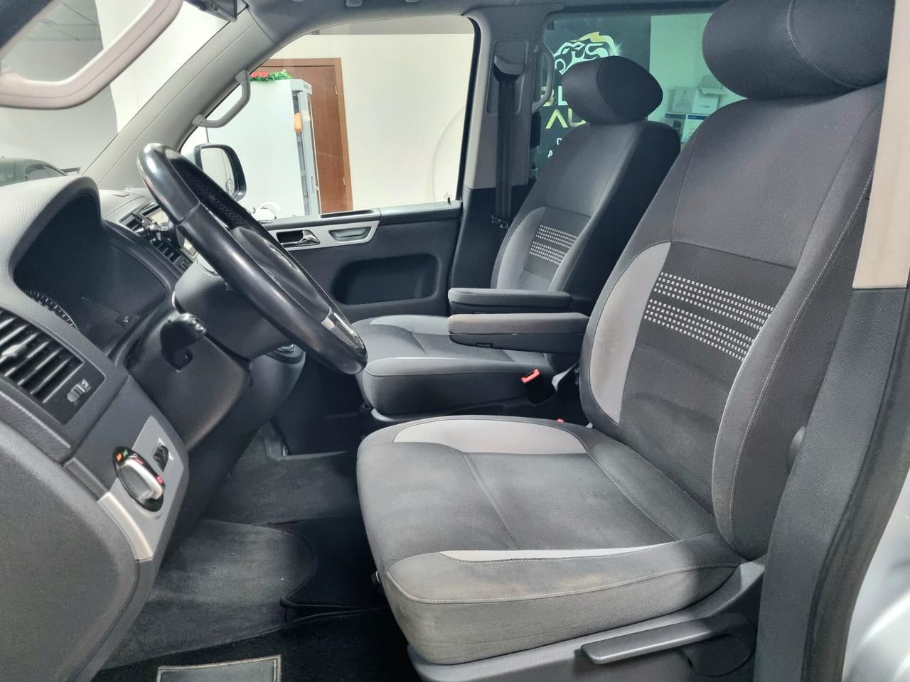 VOLKSWAGEN MULTIVAN 2.0 TDI 140CV DSG HIGHLINE