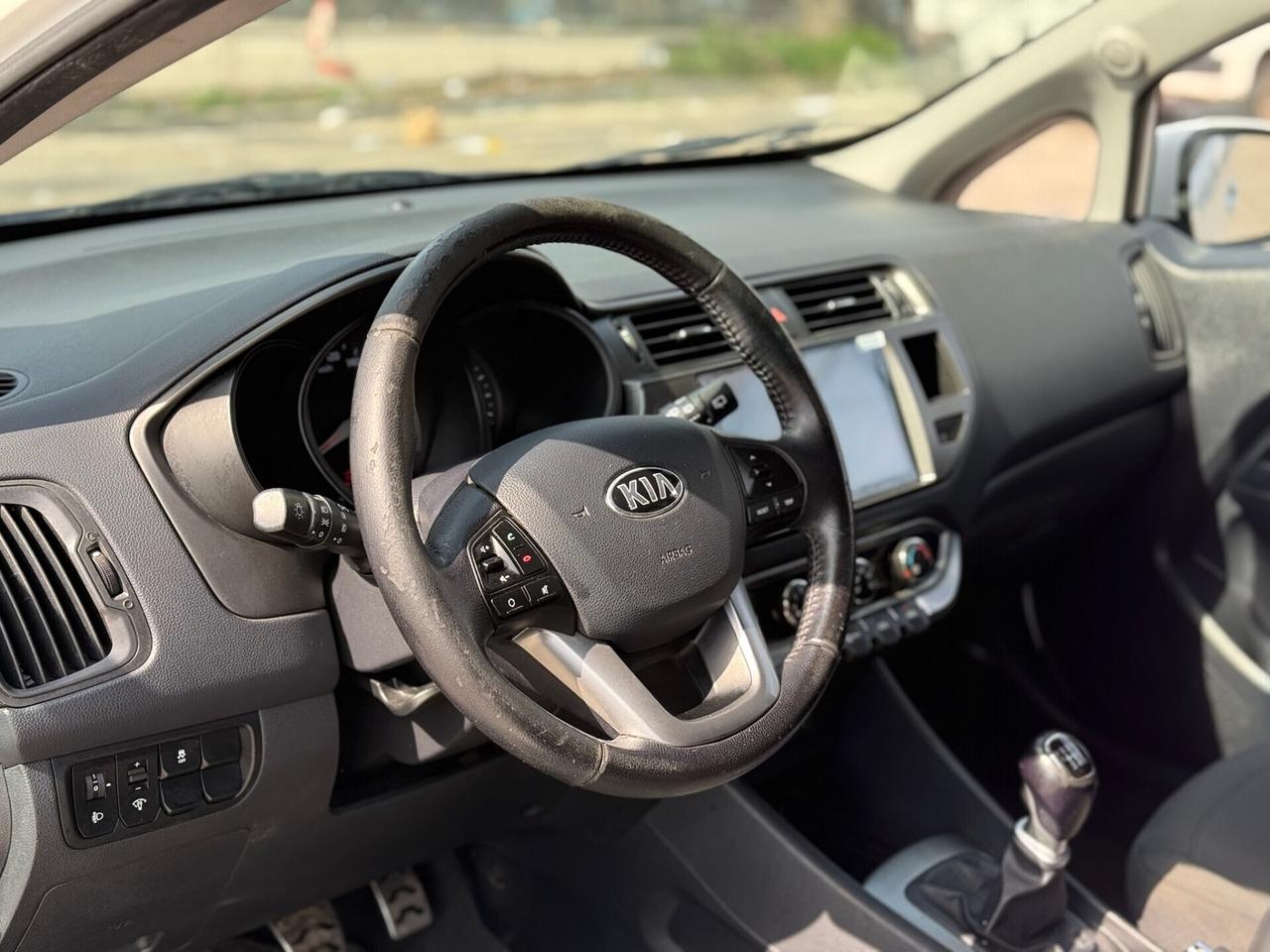 KIA Rio 1.1 CRDi 75cv 2013 5p. Cool