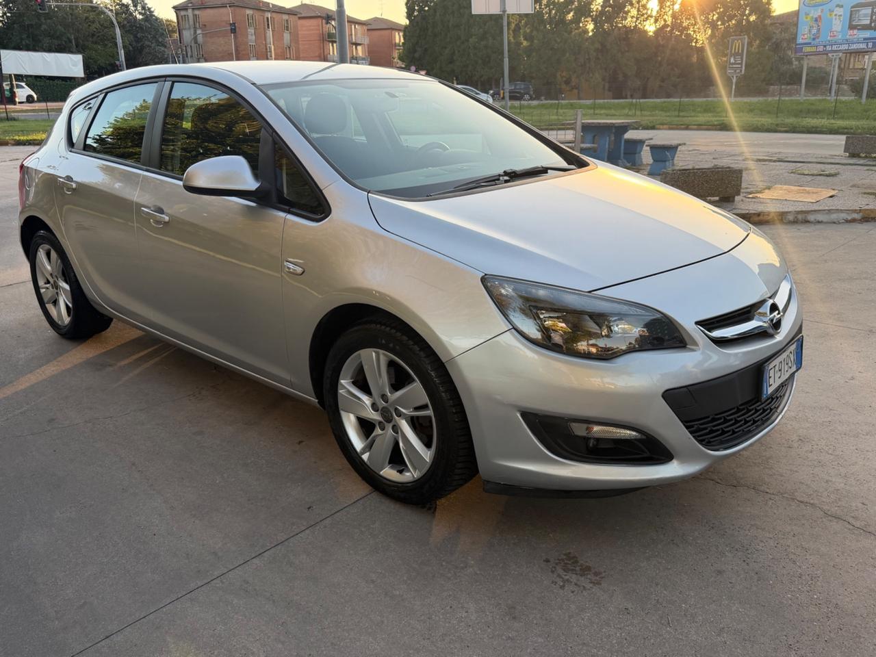 Opel Astra 1.7 CDTI 110CV 5 porte Cosmo
