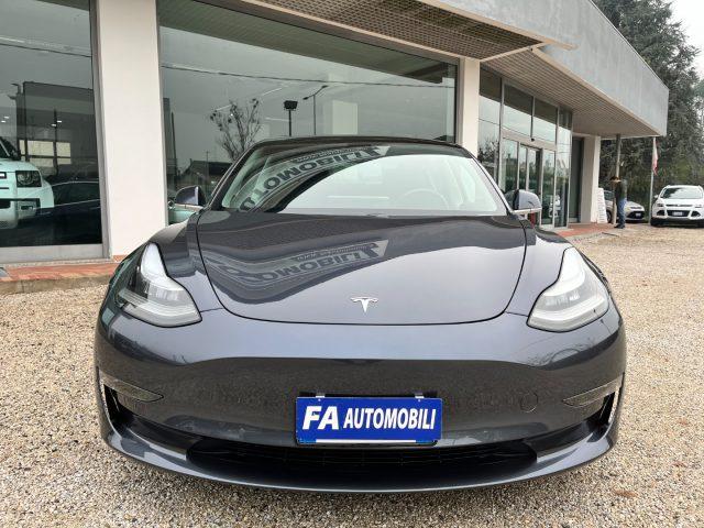 TESLA Model 3 Long Range AWD Performance