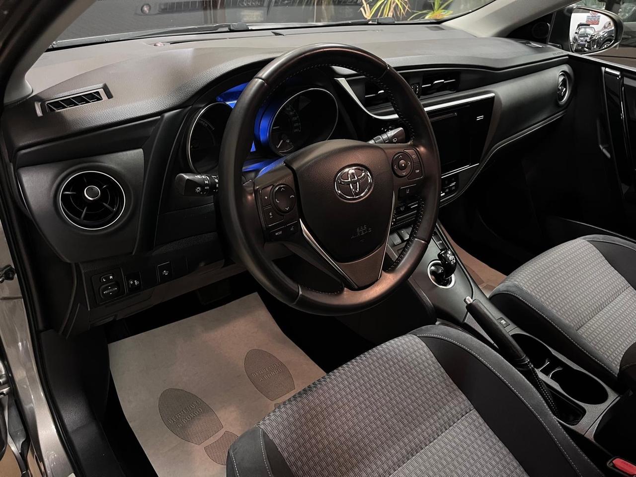 Toyota Auris Touring Sports - 1.8 Hybrid 99cv
