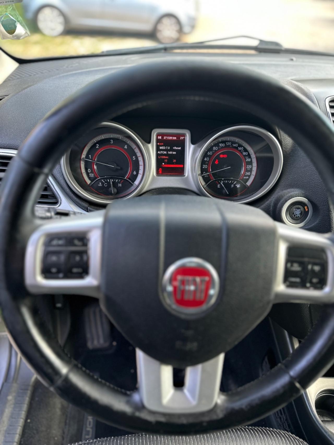 Fiat FREEMONT 2.0 MTJ 7POSTI LOUNGE KMCERT UNICOPR