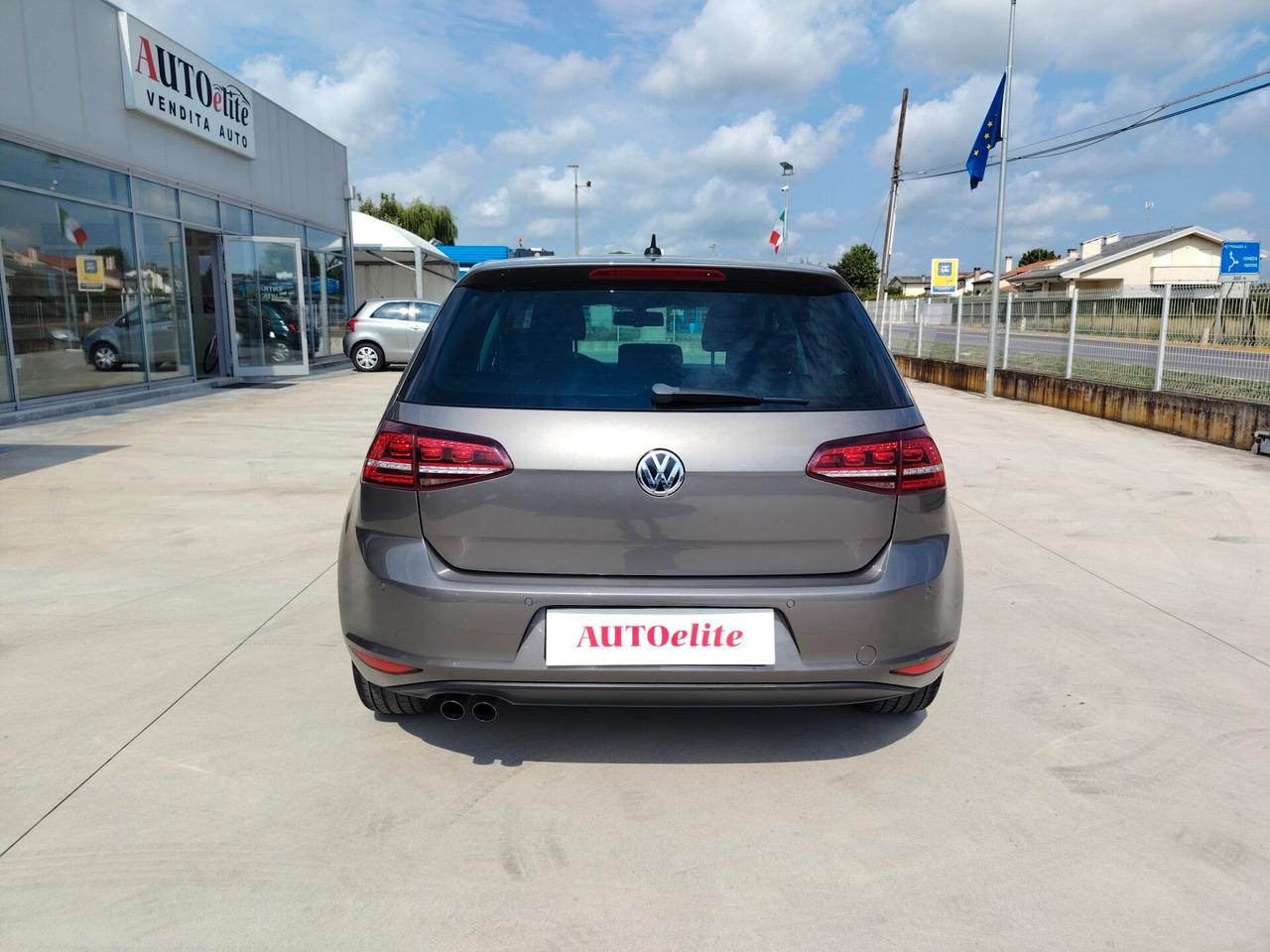 Volkswagen Golf 2.0 TDI 5p. Highline BlueMotion Technology