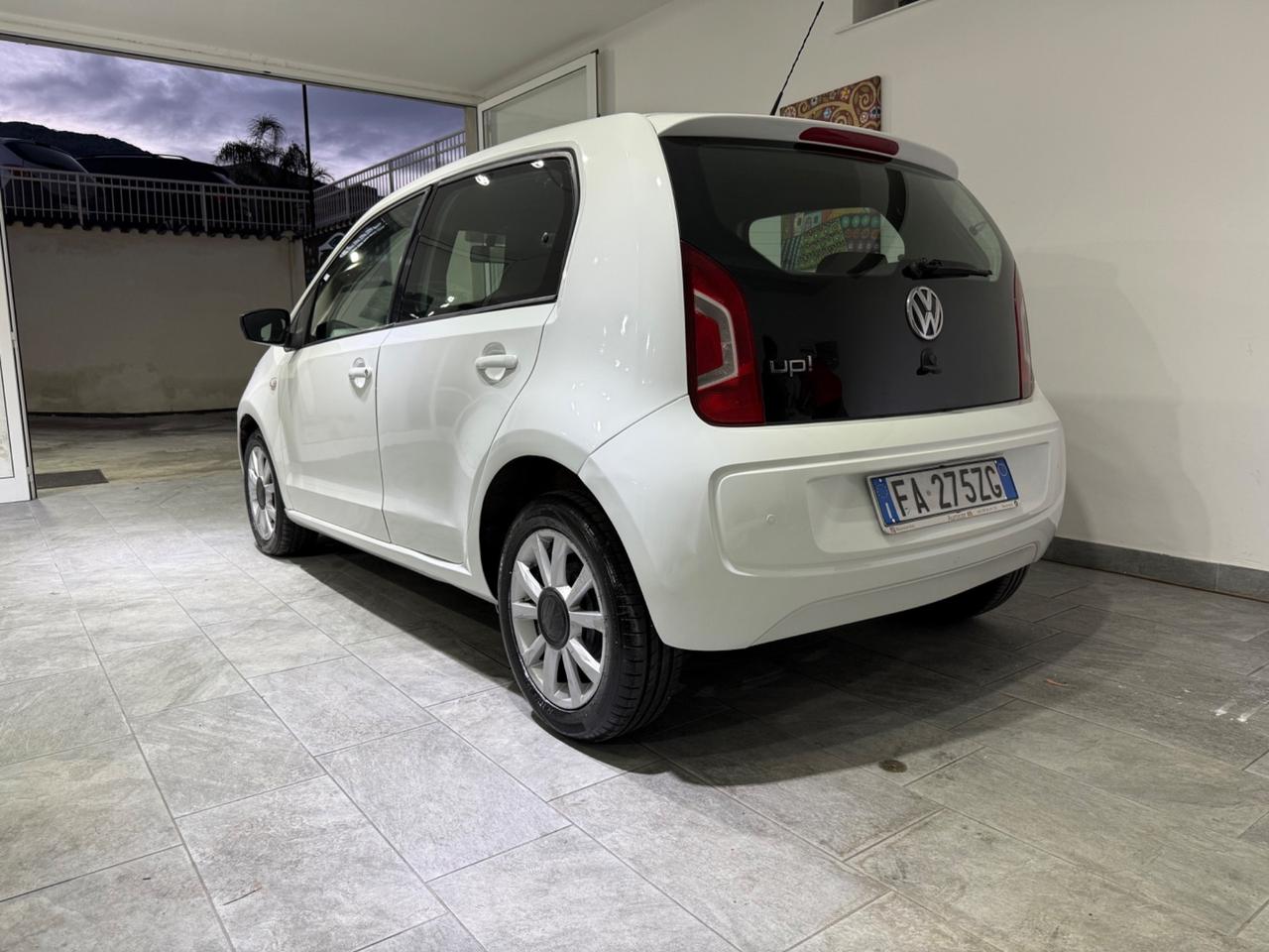 Volkswagen up! 1.0 75 CV 5p. club ASG